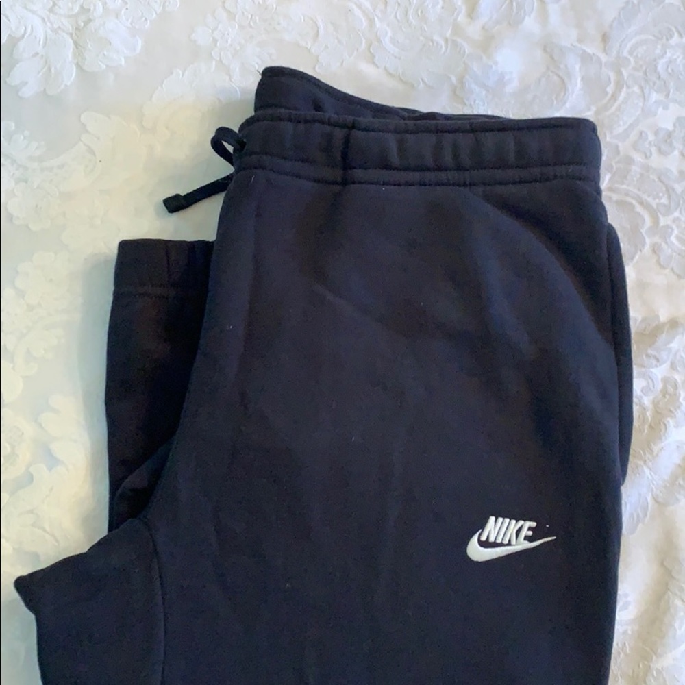 Brand New! Men’s Black Nike Sweatpants size XL